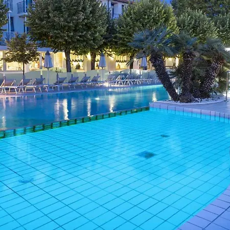 Exclusive * بيلاريا-إيجيا مارينا