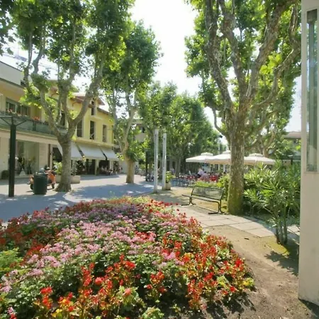 Апартаменты Exclusive Беллария-Иджеа-Марина